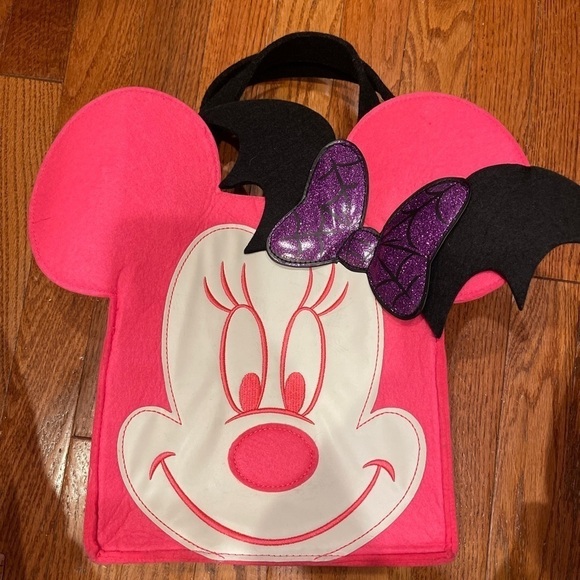 Disney MINNIE MOUSE Pink Halloween Trick Or Treat Bag Tote Glows In The Dark - Picture 1 of 8